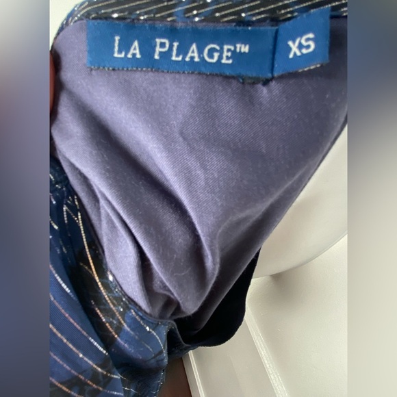 LA PLAGE Elegant Blue and Silver Sheer Dress - Picture 3 of 11